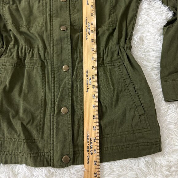Like New✨ GAP Army Green Utility Jacket Size XS - Picture 8 of 12